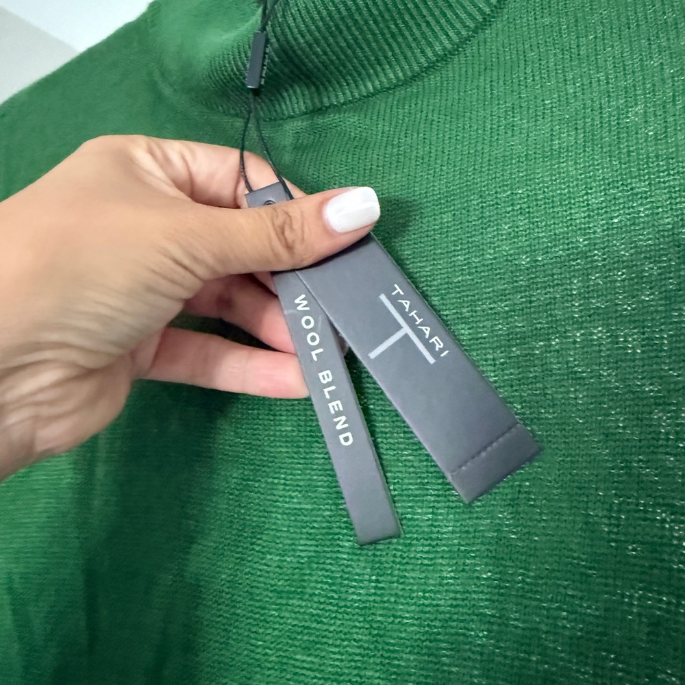 Tahari Wool-Blend Green Mock Neck Sweater (Size M) – NWT